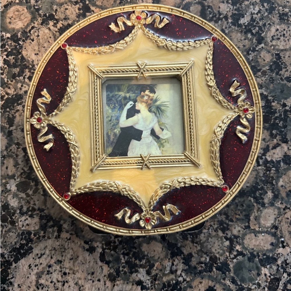 Vintage Red and Gold Photo Frame small